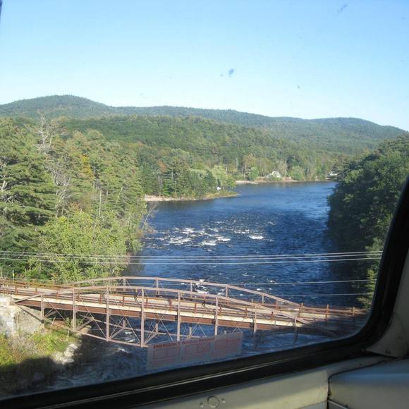 Meet your Posher, Lynn - Picture 1 of 1